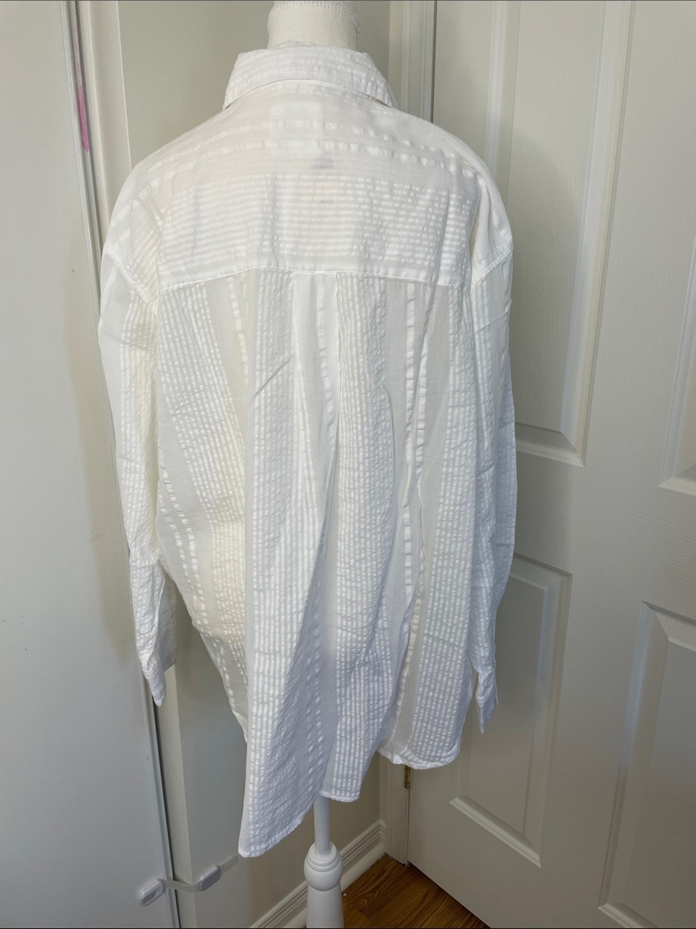 NWT Aerie Seersucker Oversized Cover-Up Button Down Shirt M - Picture 7 of 13